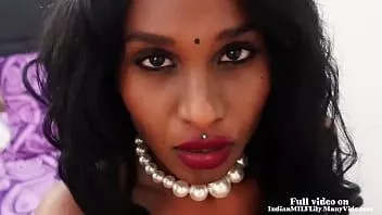 Afspelen Indiase MILF wil geïmpregneerd worden!