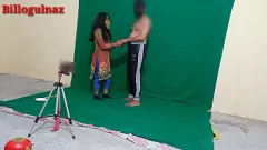 play Pertemuan Pijat India Panas: Seks Desi Kasar & Penuh Gairah dalam bahasa Hindi
