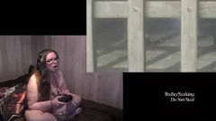 Odtwórz Nude Resident Evil 3 Gamer Girl opiera się na część 6