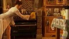 play Milf dalam pakaian dalam tidak bisa menahan lubang ketat dan mulut yang diisi cum