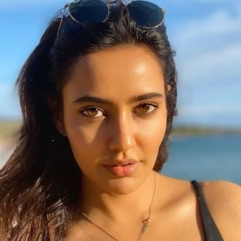 ポルノスター Neha Sharma